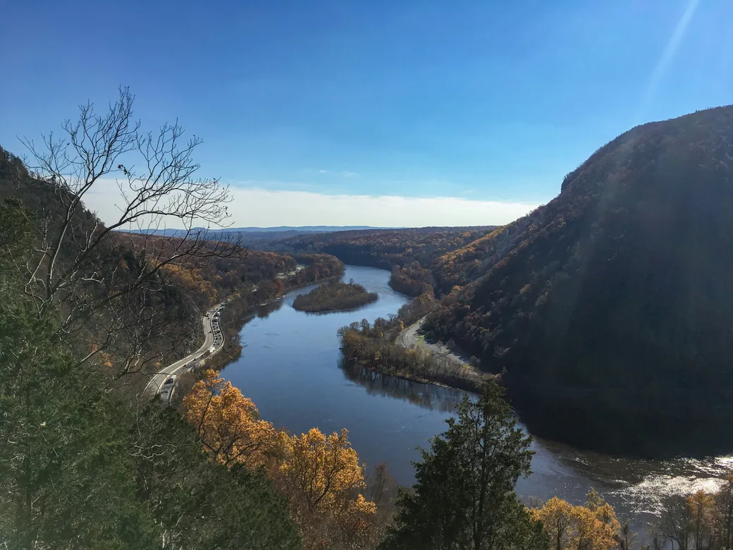 River valley landscape representing a Nevada and Delaware trust comparison